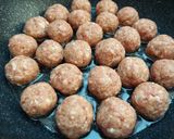 Kapros-tejszínes húsgolyók recept fázis 5 fotója