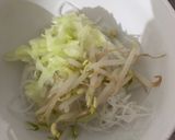 Foto langkah ke 8 dari resep Soto Ayam Simpel.