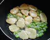 A picture of step 6 of Shrimp and Potatoes with Garlic Lemon Mayonnaise.