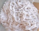 Hình bước làm 5 của món Miến Gà Xá Bấu