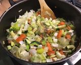 Une image de l'étape 11 de Soupe de légumes au bouillon de crevettes black tiger.