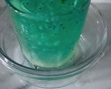 A picture of step 2 of Gatorade Cool Blue Fuljar Fountain Soda - 2 minutes.