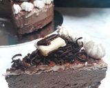 Foto langkah ke 7 dari resep Unbaked ChocoCheese Cake.