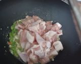 รูปขั้นตอนการทำที่ 2 ของ ผัดกะเพราไก่