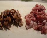 A picture of step 1 of Pasta with Pork and Burdock Root.