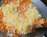 Foto langkah ke 2 dari resep Isian pastel atau risol.