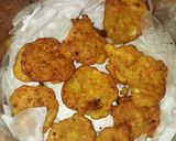 A picture of step 3 of Mix veg and potato fritters.
