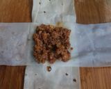 A picture of step 3 of Mince box patties.