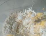 Foto langkah ke 2 dari resep Honey buttermilk biscuit.