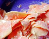Gambar langkah 1 resipi Betik Muda Goreng Tepung.