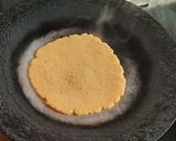 A picture of step 3 of Makki Ki Roti.