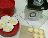 Foto langkah ke 8 dari resep BAKPAO ISI COKLAT Enak dan anti gagal ala Nurfaida.