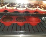 A picture of step 3 of Choco Chips Muffins no egg no butter no milkmaid.
