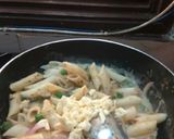 A picture of step 8 of White sauce pasta.