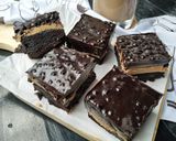Foto langkah ke 7 dari resep Peanut Butter Rice Crispy Brownie.