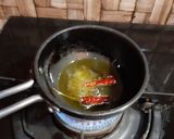 পাট শাক দিয়ে মুসুর ডাল (Paat Shak diye Musur Dal recipe in Bengali) রেসিপির ধাপ 3 ছবি