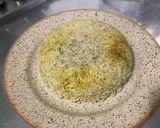 Une image de l'étape 5 de Dôme de riz basmati au bouillon de black tiger et curry.