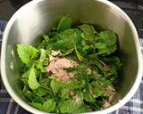 A picture of step 2 of Mint Coriander Chutney.