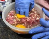 Foto del paso 2 de la receta Albóndigas en salsa de champiñones variados y trigueros silvestres de temporada