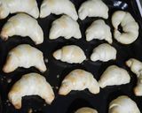 Foto del paso 4 de la receta: Croissant o medialunas