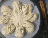 ப்ளவர் சில்லி கார்லிக் பிரெட் ரெசிபி ஸ்டேப் 12 புகைப்படம்