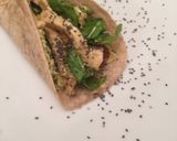 Foto del paso 4 de la receta: Wrap de pollo y palta 🥑