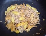 รูปขั้นตอนการทำที่ 3 ของ บะหมี่ผัด,ไข่เจียว,ข้าวโพดอ่อนคีโต