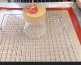 Foto del paso 5 de la receta: Mousse con glaseado espejo y jelly