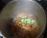Foto del paso 2 de la receta Calamares en salsa con papas sancochadas