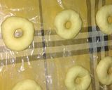 Foto langkah ke 5 dari resep T'winst Donut Ala2 Korean by Zahara.