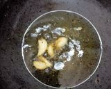 झटपट फोडणीचा भात (Phodnicha Bhaat Recipe In Marathi) रेसिपी स्टेप 3 फोटो