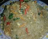 Foto langkah ke 4 dari resep Bihun Goreng.