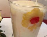 A picture of step 3 of Pineapple Milkshake.