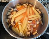 A picture of step 2 of Homemade Miso Soup.