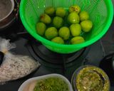 Foto langkah ke 1 dari resep Sambal Hijau Teri Medan.