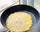 Hình bước làm 3 của món Trứng Chiên Thịt Bò