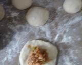 A picture of step 5 of Pizza bread.