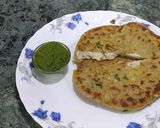 आलू चीज़ पराठा (aloo cheese paratha recipe in Hindi) रेसिपी चरण 3 फोटो