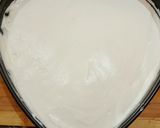 Foto del passaggio 7 della ricetta Cheesecake con Pasta Sfoglia Dolce Friabile e Salsa di Ciliegie a Specchio