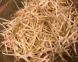 Hình bước làm 2 của món Phở gà Nha Trang