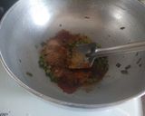 A picture of step 3 of Veg Aloo Tikki Burger.