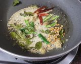 A picture of step 5 of गोली इडली.