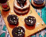 A picture of step 8 of Oats-Choco Lava Muffins.