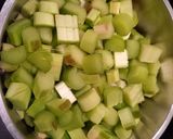 Une image de l'étape 1 de Compote de rhubarbe.