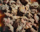 Foto del paso 3 de la receta: Carne de toro en salsa
