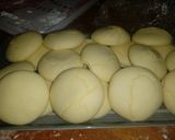 Foto del paso 2 de la receta: Alfajor de maicena de pastelería