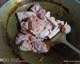 Foto langkah ke 4 dari resep Ayam rica rica kemangi.
