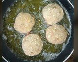 A picture of step 5 of Marshes potatoes ball.