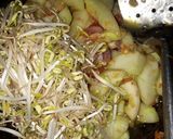 Foto langkah ke 3 dari resep Sayur mentimun mix touge 🍽️.