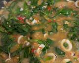 Foto langkah ke 4 dari resep Cah Kangkung Tumis Cumi.